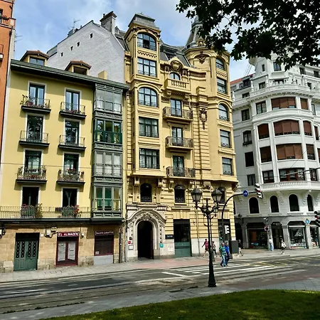 Ribera - - Old Town - A/c - From 1880 Rum i privatbostad